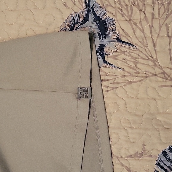 Victoria's Secret Pink Ultimate Grey Half Zip - Picture 7 of 8